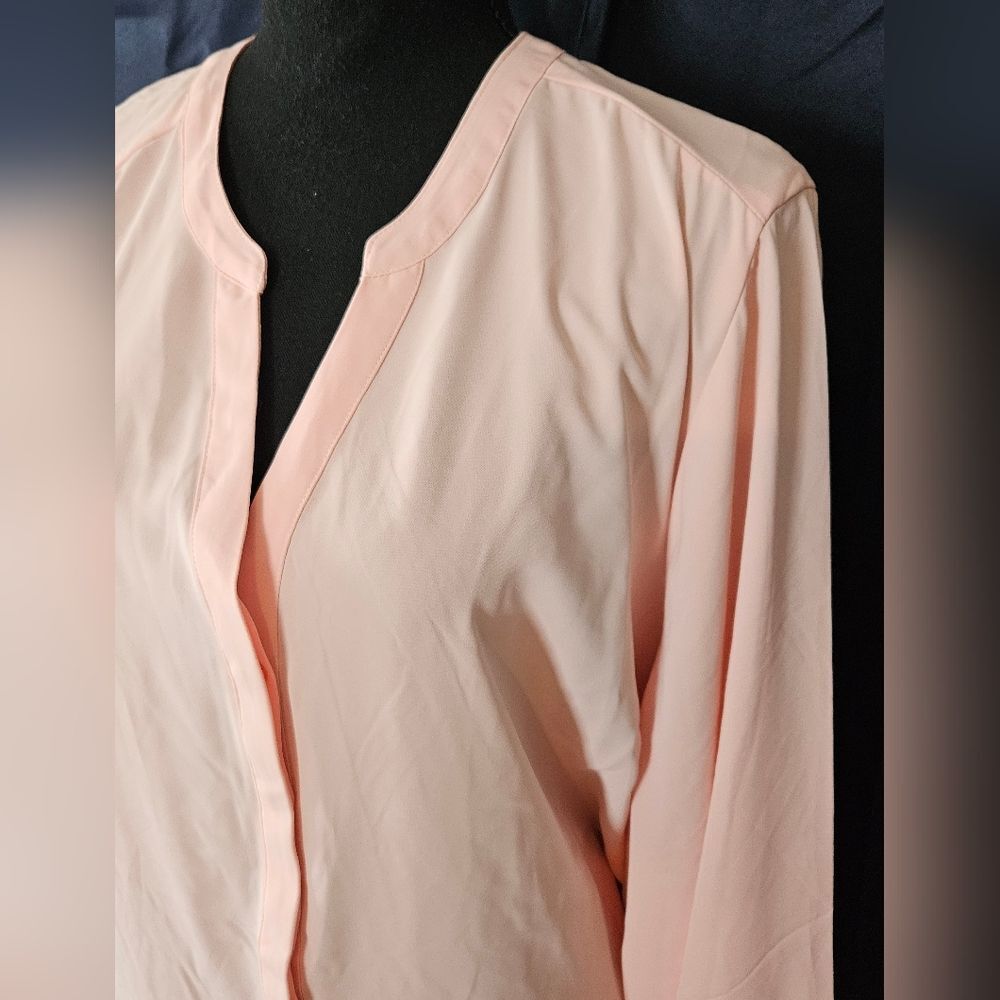 NWT Torrid Button Front Pleat Back Tunic Plus Size 3X - Picture 2 of 9